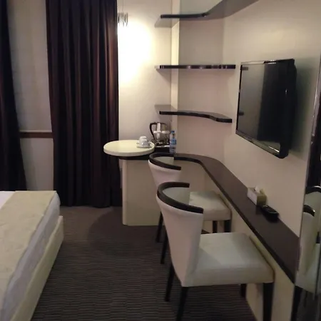 Guenes Isigi Hotel Adana