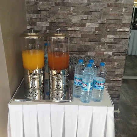 Hotel Guenes Isigi 4*