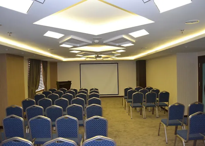 Hotel Guenes Isigi Adana