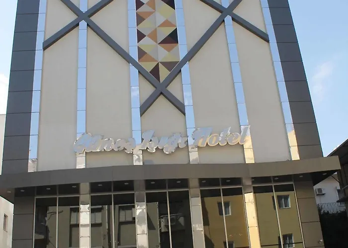 Guenes Isigi Hotel Adana